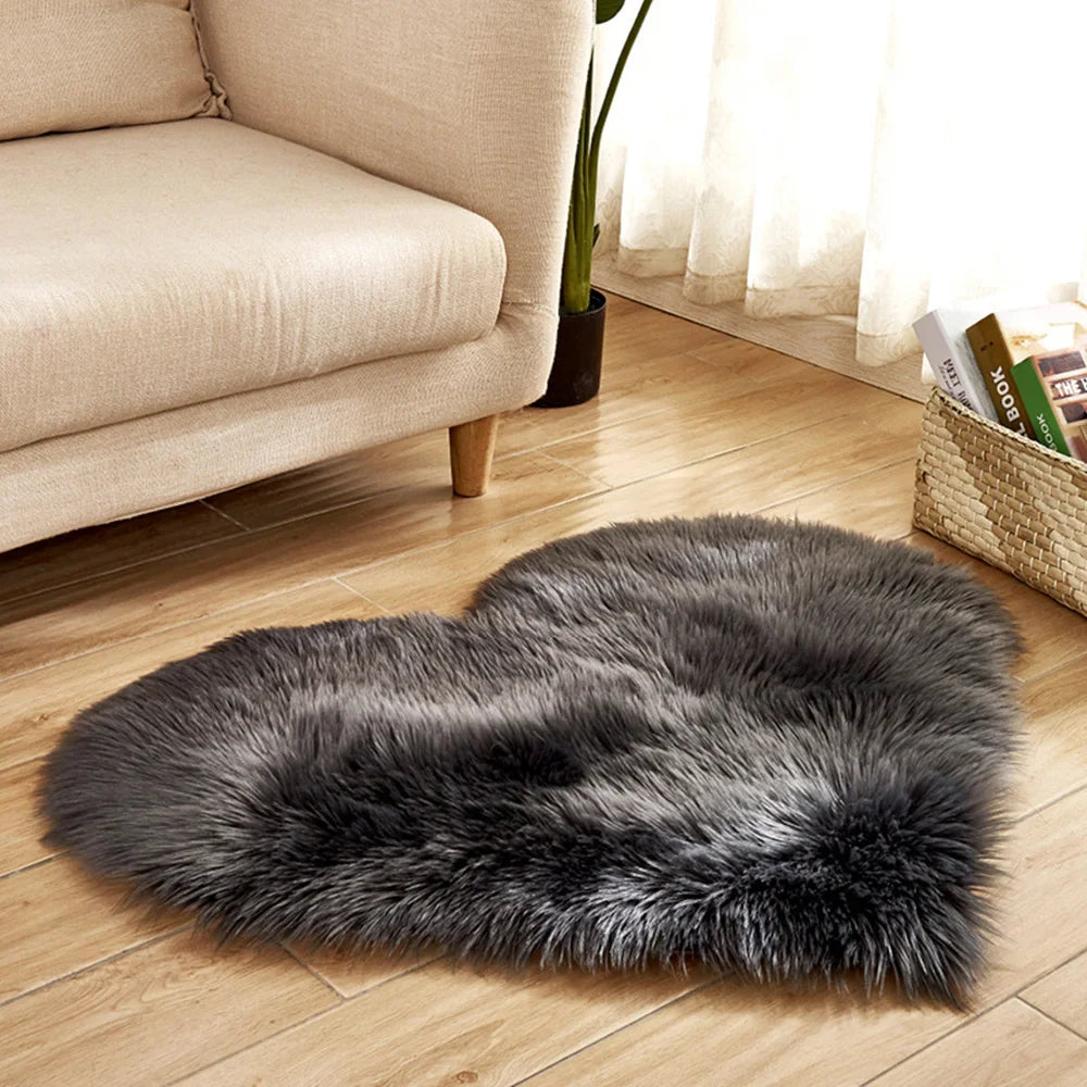 30x40cm Plush Carpet Heart Shaped