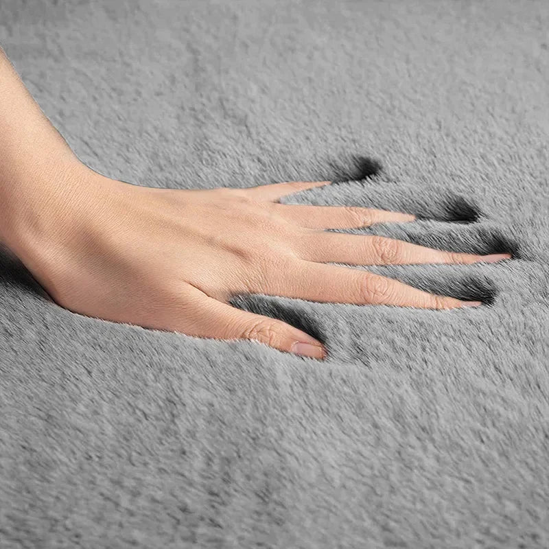 Fluffy Faux Fur Cute Cat Shape Rug