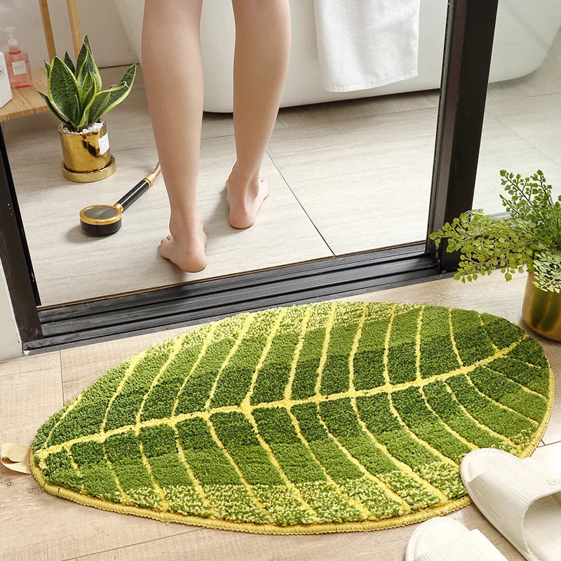 Green Leaf Shape Bath Mat Soft Tufted Bedroom Area Rug